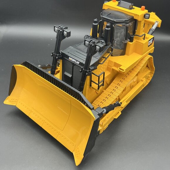 BRUDER 2405/01 Toy Tractor 2012 Big 1:16 Construction Caterpillar Dozer USED - Picture 15 of 15